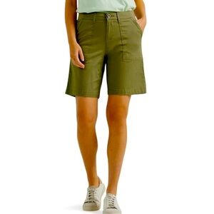 NEW Lee Flex To Go Bermuda Shorts. Size 18